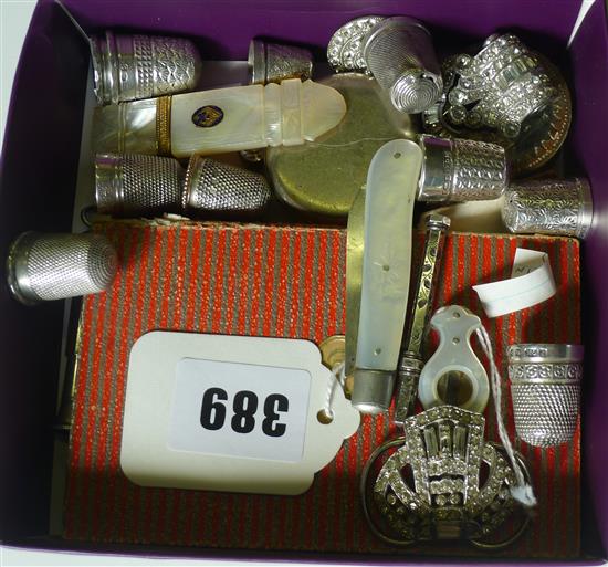 11 silver thimbles, silver & mother of pearl penknife, Deco style clips, mother of pearl decorative needle case & sundries